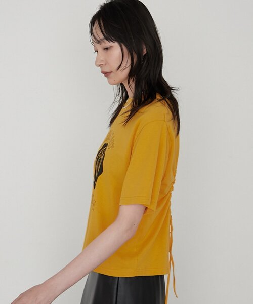 LOUNGEDRESS(ラウンジドレス)の「《バックオープン》バックホール半袖Tシャツ(Tシャツ/カットソー・レディース・オフホワイト/イエロー・FREE)」の19枚目の写真