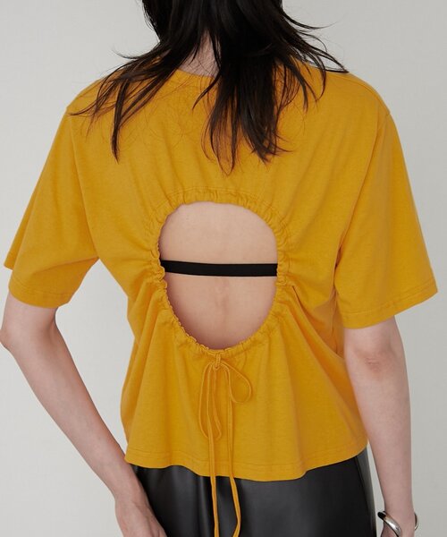 LOUNGEDRESS(ラウンジドレス)の「《バックオープン》バックホール半袖Tシャツ(Tシャツ/カットソー・レディース・オフホワイト/イエロー・FREE)」の20枚目の写真