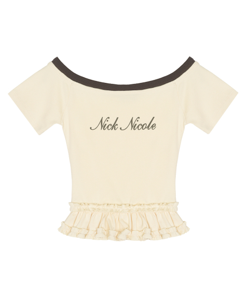 NICK&NICOLE（ニックアンドニコール）の「OFF-SHOULDER FRILL CROP TOP_CREAM（Tシャツ/カットソー・レディース・その他・FREE）」の4枚目の写真