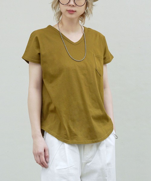 zootie（ズーティー）の「汗しみない Tシャツ［Vネック ポケットTEE］（Tシャツ/カットソー・レディース・ダークグリーン/ライトカーキ/杢グレー/ダークカーキ/レッド系その他/ライトオレンジ系/ラベンダー/モカ/ミント/グレイッシュブルー/イエロー系その他/ブラック/ネイビー/オフホワイト/アイボリー・L/M/LL）」の14枚目の写真