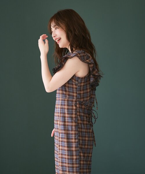 La boutique BonBon(ラブティックボンボン)の「【大人ガーリー】チェックレーストリムワンピース(ワンピース・レディース・ブラウン/バーガンディー・38/36)」の7枚目の写真