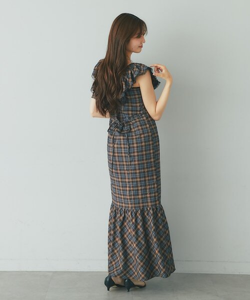 La boutique BonBon(ラブティックボンボン)の「【大人ガーリー】チェックレーストリムワンピース(ワンピース・レディース・ブラウン/バーガンディー・38/36)」の13枚目の写真