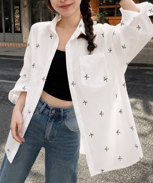 Miniministore(ミニミニストア)の「総柄リボンシャツブラウス ゆったりシャツ(シャツ/ブラウス・レディース・ピンク/ブルー/ホワイト・FREE)」の1枚目の写真