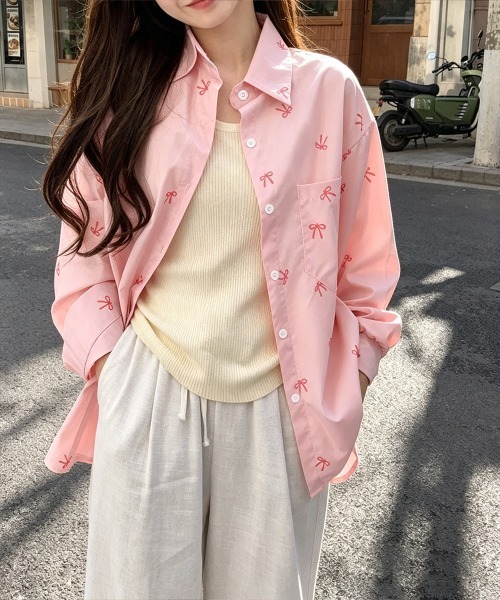Miniministore(ミニミニストア)の「総柄リボンシャツブラウス ゆったりシャツ(シャツ/ブラウス・レディース・ピンク/ブルー/ホワイト・FREE)」の6枚目の写真