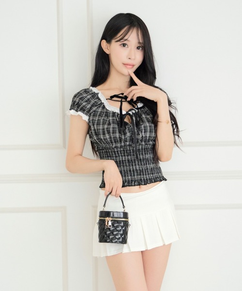 ALLuRing ChaRm(アリュリングチャーム)の「Girly Check Lace-up Blouse / ガーリーチェックレースアップブラウス(シャツ/ブラウス・レディース・ブラック・FREE)」の15枚目の写真