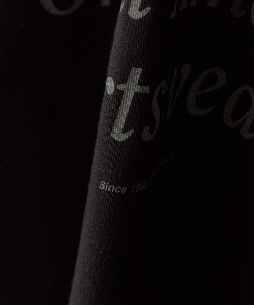 Russell Athletic(ラッセルアスレティック)の「RUSSELL ATHLETIC / ラッセルアスレティック Campus Jersey Standard Print T キャンパス ジャージー スタンダード プリント Tシャツ 半袖 メンズ レディース 秋 秋服 2026年秋冬(Tシャツ/カットソー・メンズ・ホワイト/ブラック・M/L/XL)」の3枚目の写真