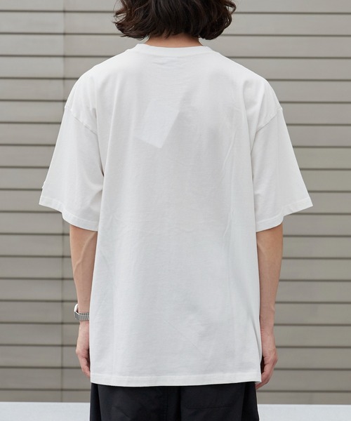 Russell Athletic(ラッセルアスレティック)の「RUSSELL ATHLETIC / ラッセルアスレティック Campus Jersey Standard Print T キャンパス ジャージー スタンダード プリント Tシャツ 半袖 メンズ レディース 秋 秋服 2026年秋冬(Tシャツ/カットソー・メンズ・ホワイト/ブラック・M/L/XL)」の11枚目の写真