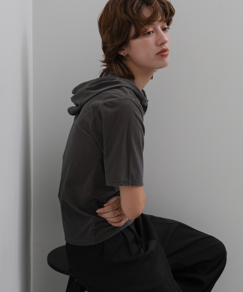 select MOCA(セレクトモカ)の「プチハイライトベロアフーディートップス(Tシャツ/カットソー・レディース・グレー/アイボリー/ブラック・FREE)」の19枚目の写真