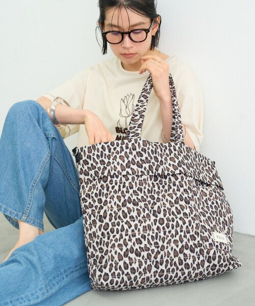 CIAOPANIC TYPY(チャオパニックティピー)の「:【TYNNE.】2WAYキルティングトートバッグ(ショルダーバッグ・レディース・ブラック系その他/シルバー/イエロー/カーキ/ブラック/ブラウン・ONE SIZE)」の13枚目の写真