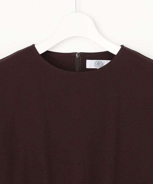 J.PRESS Ladies(J.プレス レディス)の「【セットアップ対応・人気素材】Light ジョーゼット クルーネック ブラウス(シャツ/ブラウス・レディース・ブラック系/ネイビー系/ダークブラウン系・XS)」の14枚目の写真