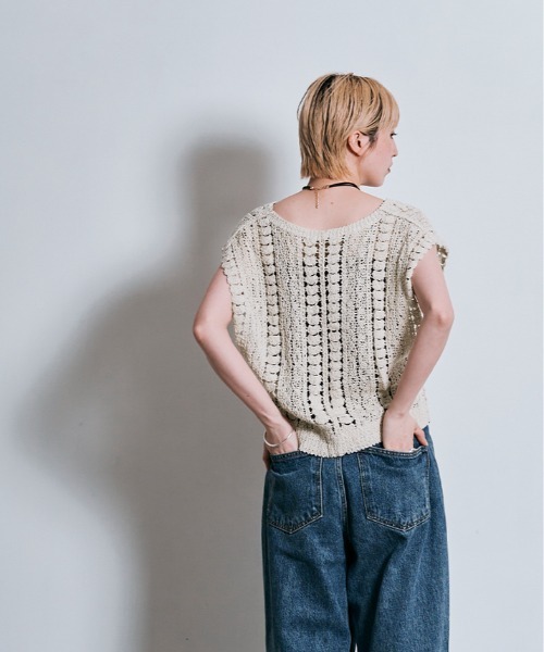 W:Huku(フーク)の「キーネック クロシェ ニット トップス(ニット/セーター・レディース・オフホワイト/アイボリー・FREE)」の7枚目の写真