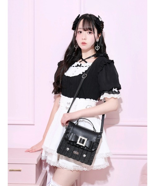 NOEMIE(ノエミー)の「ビジューリボンフリルフラップペーパーショルダー(ショルダーバッグ・レディース・ピンク/オフホワイト/ブラック・ONE SIZE)」の10枚目の写真