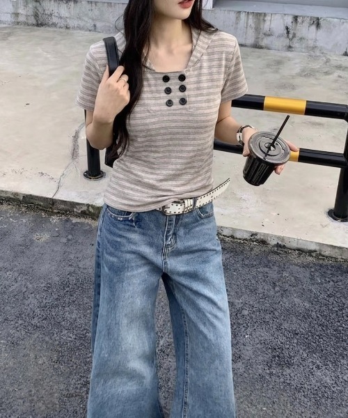 LADY LIKE(レディライク)の「【春夏新作】ダブルボタンフード付きボーダー半袖トップス(Tシャツ/カットソー・レディース・ダークグレー/ピンク・M)」の6枚目の写真