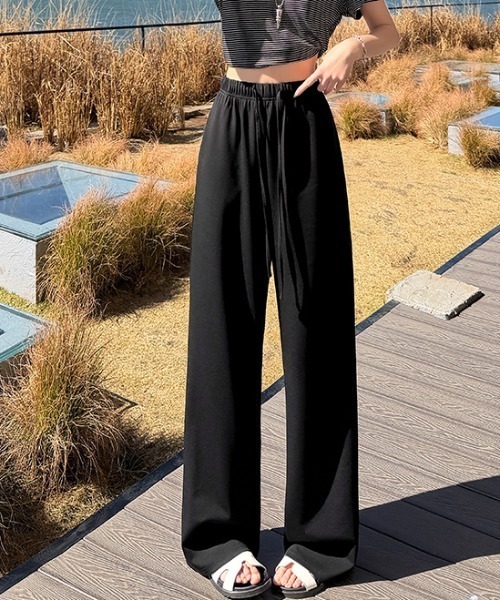 AMAJI（アマジ）の「ウエストドロスト スウェットデニムパンツ（デニムパンツ・レディース・ライトグレー/ダークグレー/ベージュ/ブラック・SMALL/MEDIUM/LARGE/X-LARGE）」の2枚目の写真