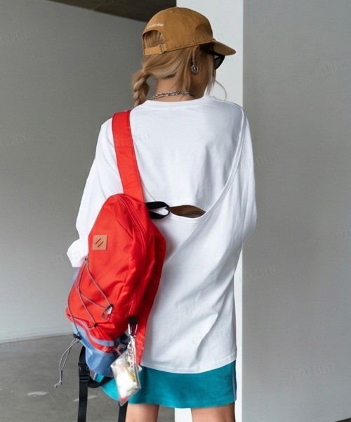 Dalfwin(ダールフィン)の「韓国ファッション バックレイヤードデザイン背中開き長袖Tシャツ(Tシャツ/カットソー・レディース・ホワイト・FREE)」の5枚目の写真