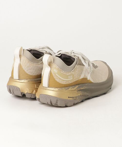 KEEN(キーン)の「【New color】SEEK / シーク / メンズ シューズ(スニーカー・メンズ・ライトベージュ・30cm/29cm/28.5cm/28cm/27.5cm/27cm/26.5cm/26cm/25.5cm/25cm)」の2枚目の写真