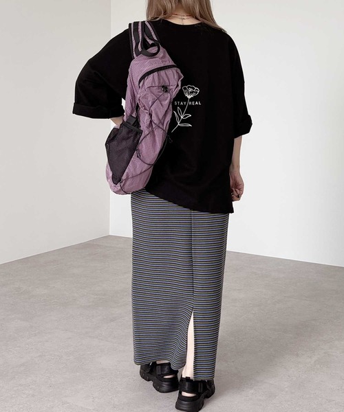 zena（ジェナ）の「線画フラワーバックロゴプリントTEE（Tシャツ/カットソー・レディース・オフホワイト/ブラック・FREE）」の13枚目の写真