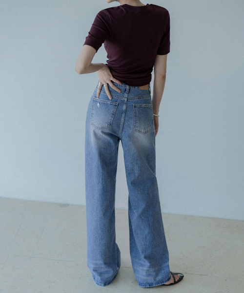 MEMUA(メムア)の「コンツアーキャットブラシピンタックデニム(デニムパンツ・レディース・ブルー系その他・SMALL/MEDIUM/LARGE)」の4枚目の写真