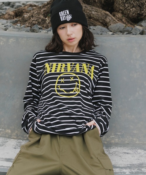 ROCK-OFF（ロックオフ）の「NIRVANA / ニルヴァーナ "Classic Happy Face" Black & White Striped T-shirt クラシックハッピーフェイス ボーダー Tシャツ 前面プリント 長袖 クルーネック ロンT バンドT メンズ レディース 2026年 秋 秋服 冬 冬服（Tシャツ/カットソー・メンズ・ブラック・S/M/L/XL）」の6枚目の写真
