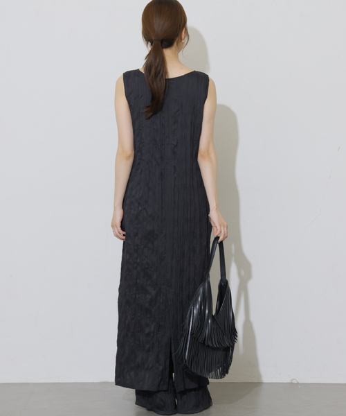 JOURNAL STANDARD relume(ジャーナルスタンダード レリューム)の「ワッシャーノースリーブワンピース(ワンピース・レディース・ブラック/ブラウン・FREE)」の5枚目の写真
