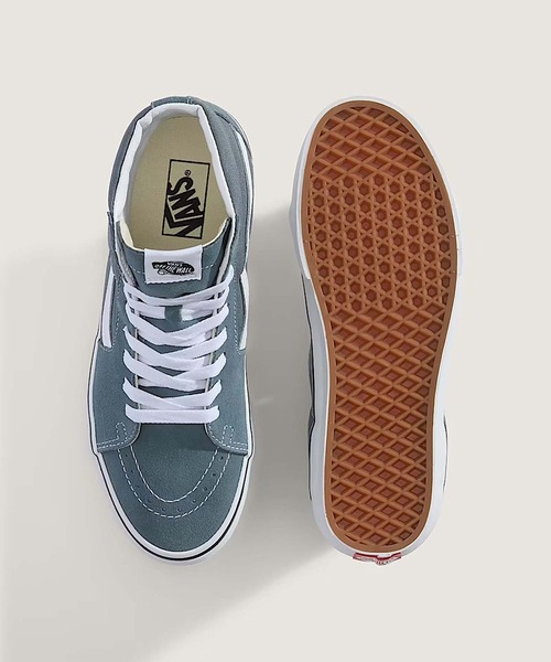 VANS(バンズ)の「スケートハイ / SK8-Hi COLOR THEORY STORMY WEA VN000BW7RV21(スニーカー・メンズ・グレイッシュブルー・5/11.5)」の3枚目の写真