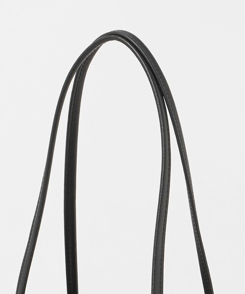 UNITED ARROWS(ユナイテッドアローズ)の「ベロア ロゴ トートバッグ(トートバッグ・レディース・ロイヤルブルー/ワイン/ブラック・FREE)」の15枚目の写真