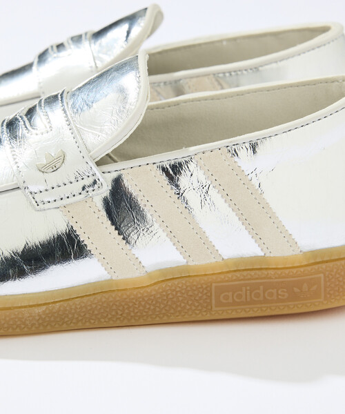 adidas（アディダス）の「adidas/アディダス 販路限定 Originals HANDBALL SPEZIAL LOAFER SHOES [26~29cm]/オリジナルス ハンドボールスペツィアル ローファー（スニーカー・メンズ・シルバー・9.5/8/8.5/10.5/10/11/9）」の2枚目の写真