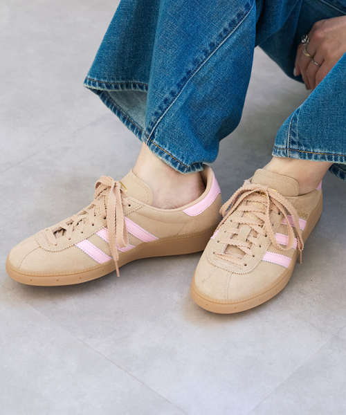 Spick & Span(スピックアンドスパン)の「《型止め / 》adidas / アディダス MUENCHEN W(スニーカー・レディース・ベージュ・23cm/23.5cm/24cm/24.5cm/25cm)」の18枚目の写真