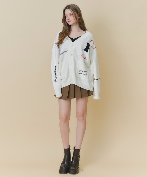 REDYAZEL(レディアゼル)の「メッセージロゴカーディガン(カーディガン/ボレロ・レディース・ネイビー/ピンク/ライトグレー/ホワイト・FREE)」の8枚目の写真