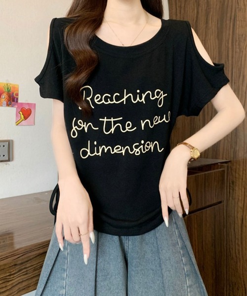 Girly Doll(ガーリードール)の「レタリングカットアウトサイドギャザーTシャツ(Tシャツ/カットソー・レディース・ブラック/ライトブルー/ホワイト・M/L)」の3枚目の写真