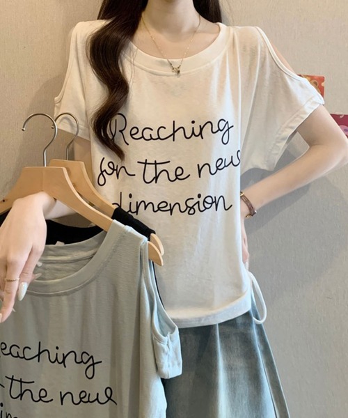 Girly Doll(ガーリードール)の「レタリングカットアウトサイドギャザーTシャツ(Tシャツ/カットソー・レディース・ブラック/ライトブルー/ホワイト・M/L)」の5枚目の写真