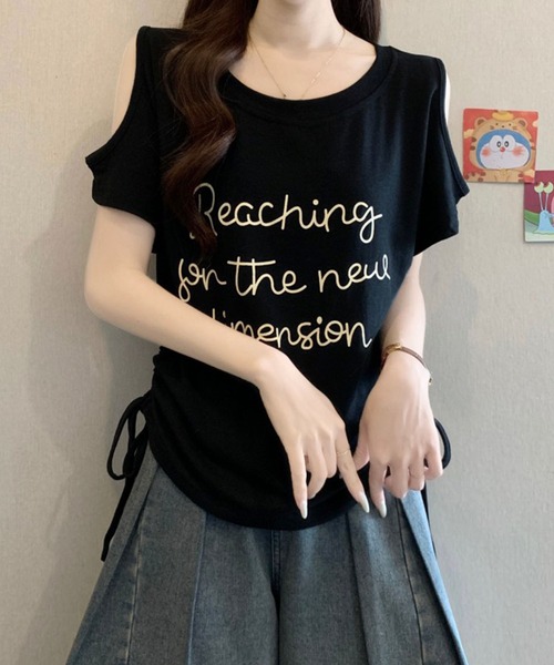 Girly Doll(ガーリードール)の「レタリングカットアウトサイドギャザーTシャツ(Tシャツ/カットソー・レディース・ブラック/ライトブルー/ホワイト・M/L)」の14枚目の写真