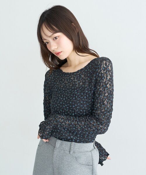 earth music&ecology(アースミュージックアンドエコロジー)の「レースフラワープルオーバー(Tシャツ/カットソー・レディース・オフホワイト/ブラック・FREE)」の9枚目の写真