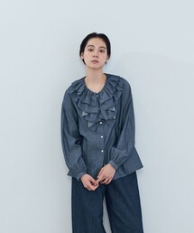フロントランダムフリルブラウス