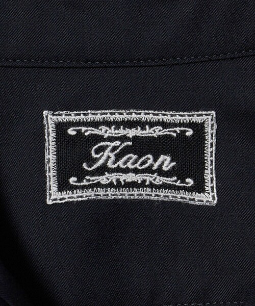 Kaon(カオン)の「<Kaon>パールライク カラー シャツ(シャツ/ブラウス・レディース・ネイビー・S)」の9枚目の写真
