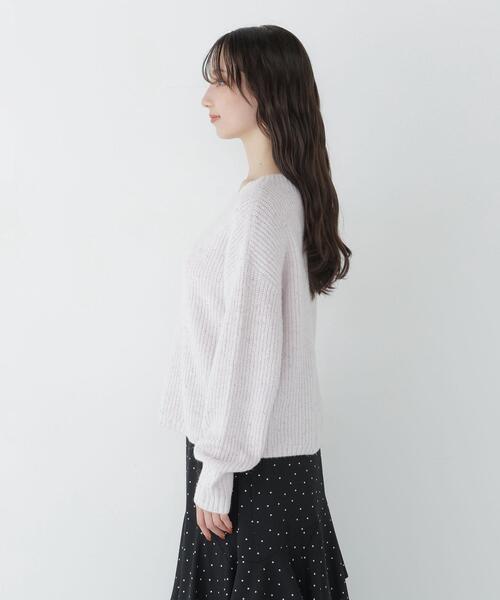 NATURAL BEAUTY BASIC（ナチュラルビューティーベーシック）の「ラメミックスボクシーニット（ニット/セーター・レディース・オフホワイト/ベージュ/ラベンダー・FREE）」の14枚目の写真