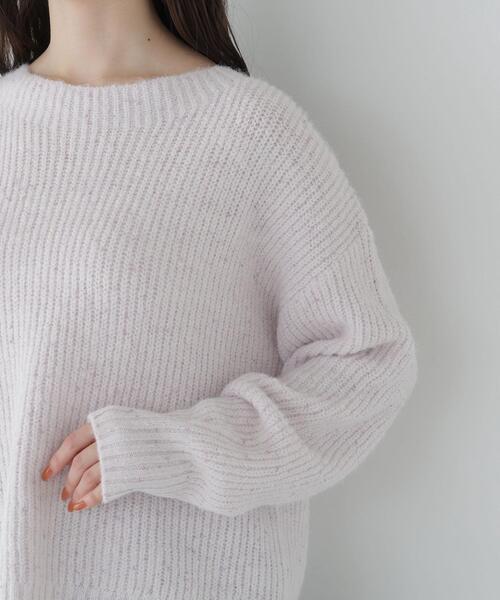 NATURAL BEAUTY BASIC（ナチュラルビューティーベーシック）の「ラメミックスボクシーニット（ニット/セーター・レディース・オフホワイト/ベージュ/ラベンダー・FREE）」の5枚目の写真