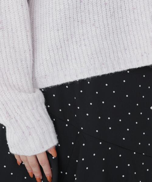 NATURAL BEAUTY BASIC（ナチュラルビューティーベーシック）の「ラメミックスボクシーニット（ニット/セーター・レディース・オフホワイト/ベージュ/ラベンダー・FREE）」の6枚目の写真