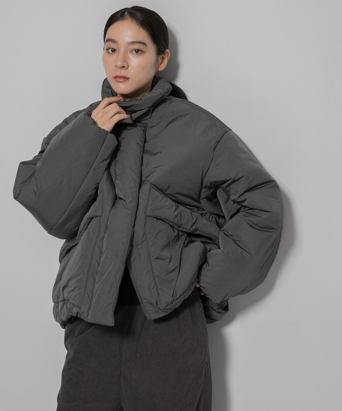 EKAL（エカル）の「PRIMAROFT インサレーションブルゾン（ダウンジャケット/コート・レディース・チャコールグレー/ブラック系その他/ブラック・ONE）」の21枚目の写真