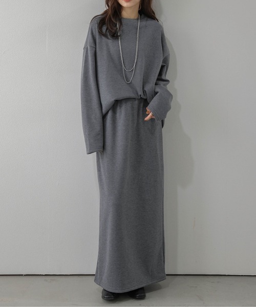 La-gemme(ラジェム)の「トップス×Iラインスカート セットアップ/ふんわり裏起毛/リラクシー(セットアップ・レディース・ダークブラウン/グレー/ブラック/アイボリー・フリー)」の3枚目の写真