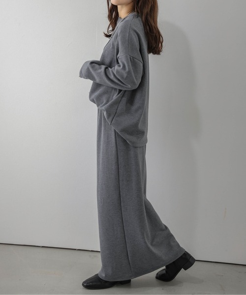 La-gemme(ラジェム)の「トップス×Iラインスカート セットアップ/ふんわり裏起毛/リラクシー(セットアップ・レディース・ダークブラウン/グレー/ブラック/アイボリー・フリー)」の13枚目の写真
