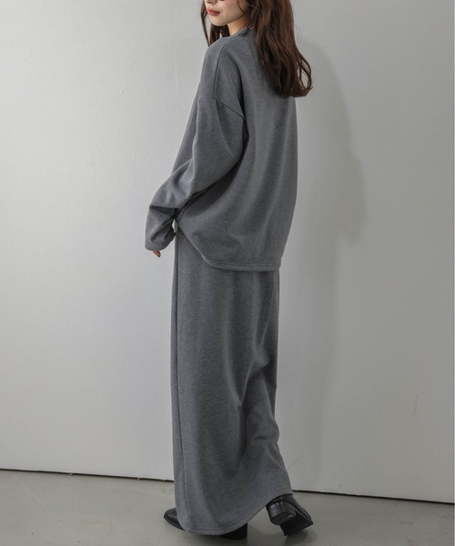 La-gemme(ラジェム)の「トップス×Iラインスカート セットアップ/ふんわり裏起毛/リラクシー(セットアップ・レディース・ダークブラウン/グレー/ブラック/アイボリー・フリー)」の14枚目の写真