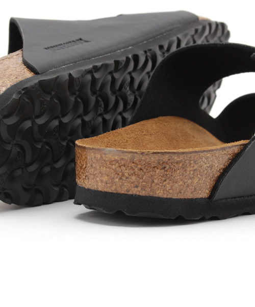 MYSELF ABAHOUSE(マイセルフアバハウス)の「【BIRKENSTOCK】 ARIZONA(サンダル・メンズ・ホワイト/ブラック・41/40)」の9枚目の写真