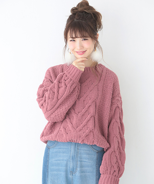 one after another NICE CLAUP(ワンアフターアナザーナイスクラップ)の「モールヤーンケーブルニット(ニット/セーター・レディース・ライトベージュ/ネイビー/マスタード/ピンク・FREE)」の5枚目の写真