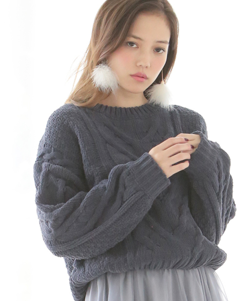 one after another NICE CLAUP(ワンアフターアナザーナイスクラップ)の「モールヤーンケーブルニット(ニット/セーター・レディース・ライトベージュ/ネイビー/マスタード/ピンク・FREE)」の14枚目の写真