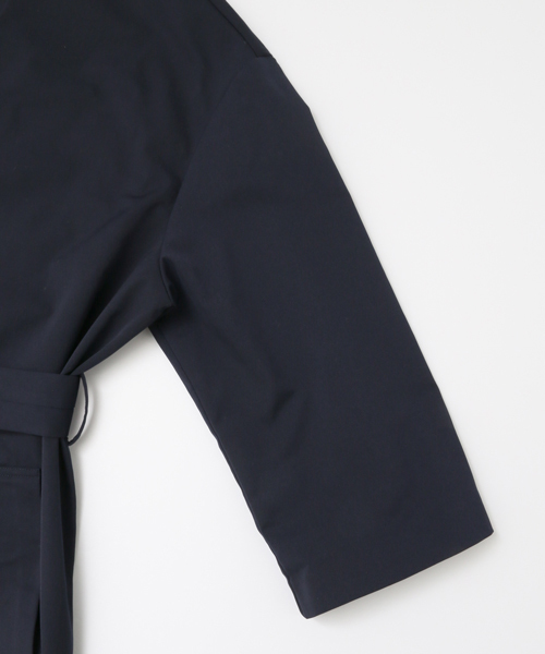 URBAN RESEARCH DOORS（アーバンリサーチドアーズ）の「ウエストリボンガウンコート（その他アウター・レディース・ベージュ/ネイビー/ライトグレー・ONE）」の21枚目の写真