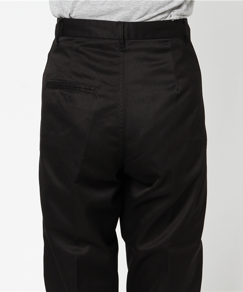 Lugnoncure（ルノンキュール）の「Ｔ／Ｃツイル　センタープレスベイカーパンツ（その他パンツ・レディース・ブラック/ベージュ/ネイビー/カーキ・SMALL/MEDIUM/LARGE）」の8枚目の写真