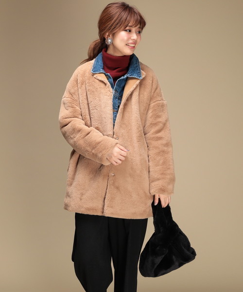 natural couture(ナチュラルクチュール)の「エコファーラウンドネックコート(その他アウター・レディース・グレイッシュベージュ/ネイビー/キャメル/ピンクベージュ・FREE)」の21枚目の写真