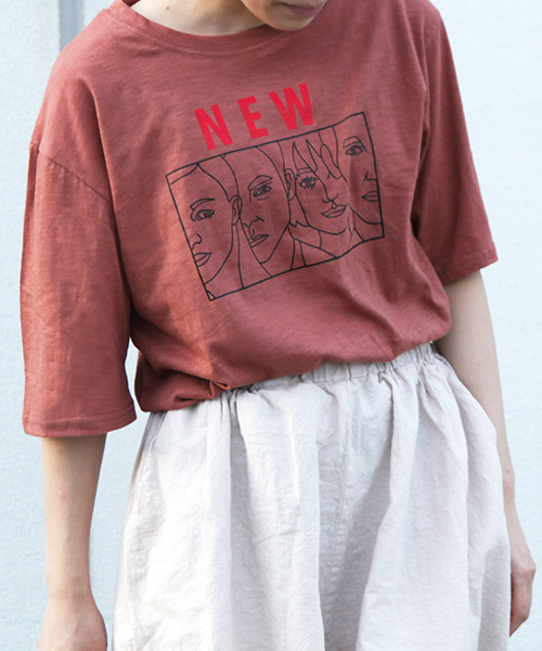 MICHYEORA（ミチョラ）の「MICHYEORA ニューフェイスTシャツ（Tシャツ/カットソー・レディース・ホワイト/ブラック/ベージュ/レンガ/ロイヤルブルー/マスタード/杢グレー・FREE）」の7枚目の写真