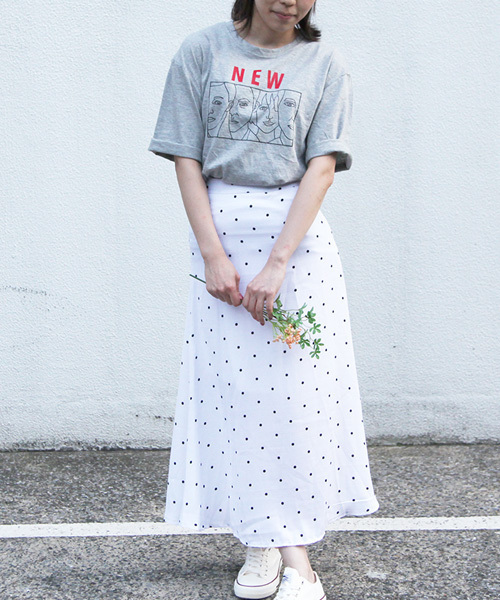 MICHYEORA（ミチョラ）の「MICHYEORA ニューフェイスTシャツ（Tシャツ/カットソー・レディース・ホワイト/ブラック/ベージュ/レンガ/ロイヤルブルー/マスタード/杢グレー・FREE）」の17枚目の写真